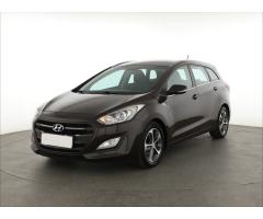 Hyundai i30 1.6 GDI 99kW - 3