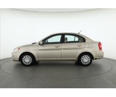 Hyundai Accent 1.4i 71kW - 4