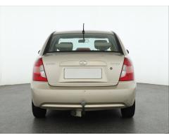 Hyundai Accent 1.4i 71kW - 6