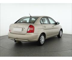 Hyundai Accent 1.4i 71kW - 7