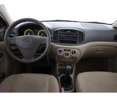 Hyundai Accent 1.4i 71kW - 9