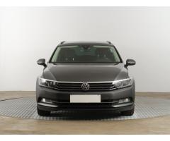 Volkswagen Passat 2.0 TDI 110kW - 2