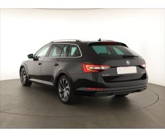 ŠKODA SUPERB COMBI 2.0TDI 140 LAURIN&K 4X4 DSG 7ST