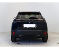 Peugeot 2008 1.2 PureTech 96kW - 6