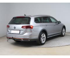 Volkswagen Passat 2.0 TDI 147kW - 7