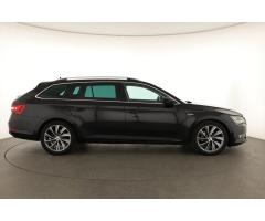 Škoda Superb 2.0 TDI 140kW - 8