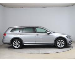 Volkswagen Passat 2.0 TDI 147kW - 8