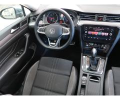 Volkswagen Passat 2.0 TDI 147kW - 9