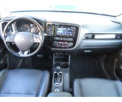 Mitsubishi Outlander 2.0 110kW - 10