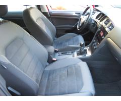 Volkswagen Golf 1.4 TSI 92kW - 12