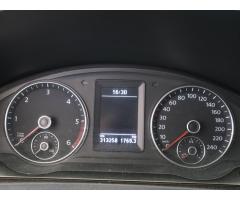 Volkswagen Transporter 2.0 TDI 103kW - 16