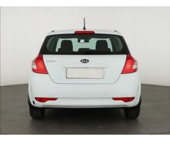 Kia Cee`d 1.6 CVVT 92kW - 6