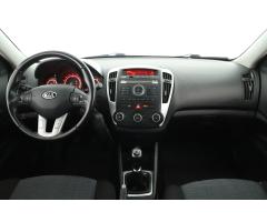 Kia Cee`d 1.6 CVVT 92kW - 9