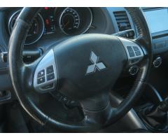 Mitsubishi Outlander 2.2 DI-D 130kW - 23