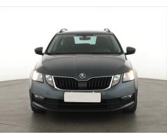 ŠKODA SUPERB COMBI 2.0TDI 140 LAURIN&K 4X4 DSG 7ST