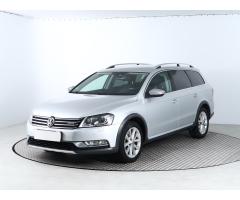 Volkswagen Passat 2.0 TDI 130kW - 3