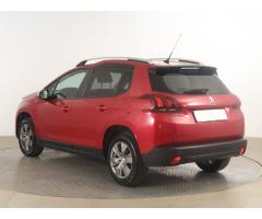 Peugeot 2008 1.2 PureTech 60kW - 5