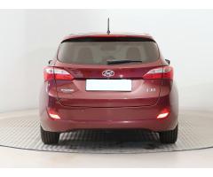 Hyundai i30 1.6 MPI 88kW - 6