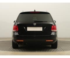 Volkswagen Golf 2.0 TDI 103kW - 6