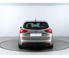 Kia Cee`d 1.6 GDI 99kW - 6