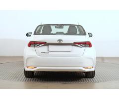 Toyota Corolla 1.5 VVT-i 92kW - 6