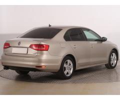 Volkswagen Jetta 1.4 TSI 92kW - 7