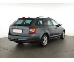 Škoda Octavia 1.6 TDI 85kW - 7