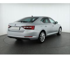 Škoda Superb 2.0 TDI 140kW - 7