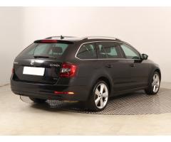 Škoda Octavia 1.8 TSI 132kW - 7