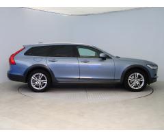 Volvo V90 D4 2.0 AWD 140kW - 8