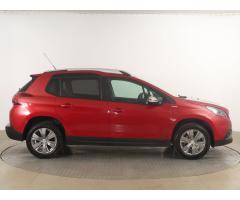 Peugeot 2008 1.2 PureTech 60kW - 8