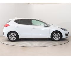 Kia Cee`d 1.6 i 99kW - 8