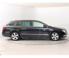 Škoda Superb 2.0 TDI 103kW - 8