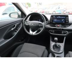 Hyundai i30 1.5 T-GDI MHEV 117kW - 9