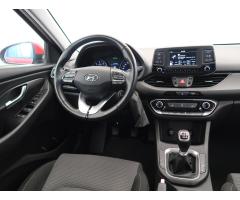 Hyundai i30 1.4 CVVT 74kW - 9