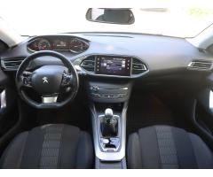 Peugeot 308 1.6 BlueHDi 88kW - 10