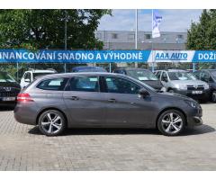 Seat Leon 1.8 TSI 132kW - 10