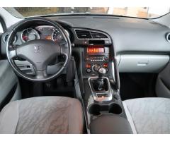 Peugeot 3008 1.6 HDi 82kW - 10