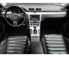 Volkswagen Passat 2.0 TDI 130kW - 10