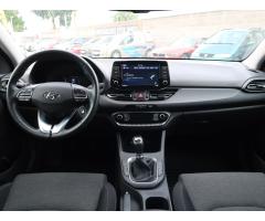 Hyundai i30 1.5 T-GDI MHEV 117kW - 11