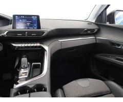 Peugeot 5008 1.5 BlueHDi 96kW - 11