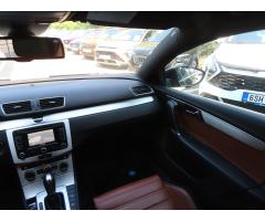 Volkswagen Passat 2.0 TDI 130kW - 11