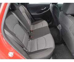 Hyundai i30 1.4 CVVT 74kW - 13