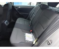 Volkswagen Golf 1.6 TDI 77kW - 15