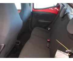 Toyota Aygo 1.0 VVT-i 53kW - 15