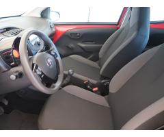 Toyota Aygo 1.0 VVT-i 53kW - 16