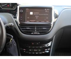 Peugeot 2008 1.2 PureTech 60kW - 18