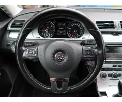 Volkswagen Passat 2.0 TDI 130kW - 22