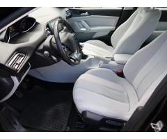 Peugeot 308 1.6 e-HDi 85kW - 24