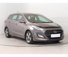 Hyundai i30 1.6 CRDi 81kW - 1